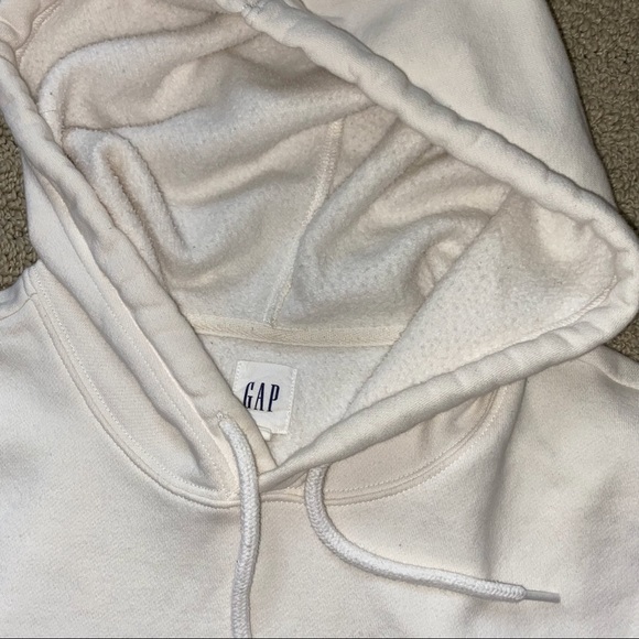 NWOT GAP hoodie - Picture 3 of 3